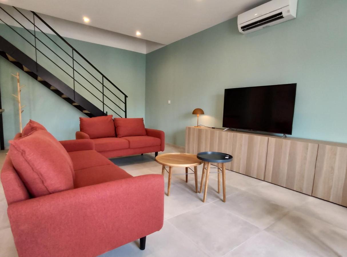 Colormix 3 Etoiles - 95M2 Plein Centre - Ensoleille Climatise Apartment เมซ ภายนอก รูปภาพ