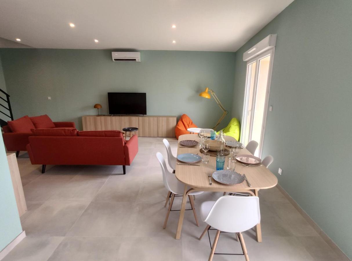 Colormix 3 Etoiles - 95M2 Plein Centre - Ensoleille Climatise Apartment เมซ ภายนอก รูปภาพ