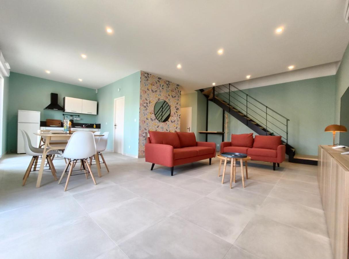 Colormix 3 Etoiles - 95M2 Plein Centre - Ensoleille Climatise Apartment เมซ ภายนอก รูปภาพ